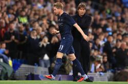 九游娱乐-关于德布劳内回归赛场，败北首场状态亮眼，快船观众沸腾！的信息