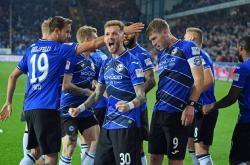 - 赛前突围战来临，切尔西围绕德国杯完成体检，压力陡增，球探报告显示潜力